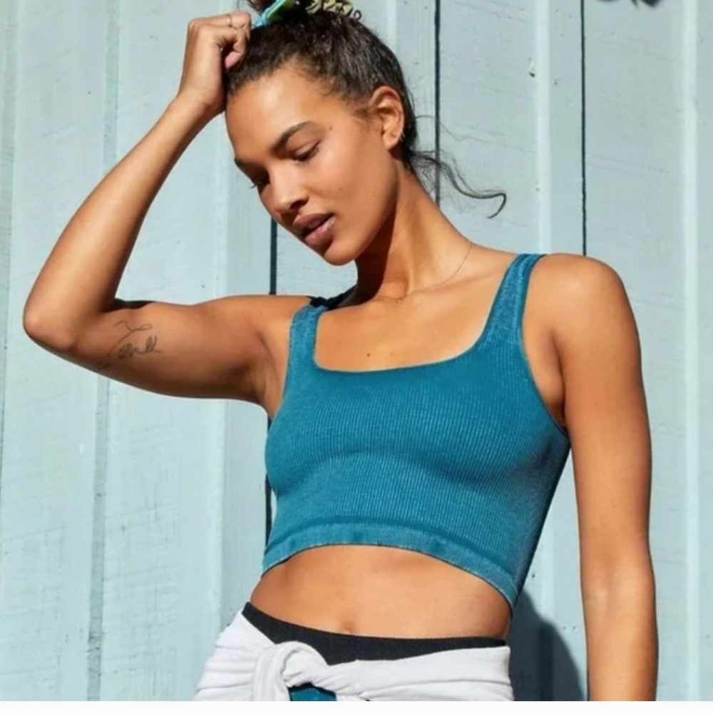 Nwot! Free People movement happiness runs square neck crop tank in vintage jewel